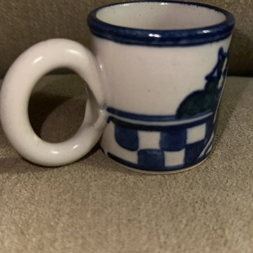DEBBIE DEAN Small Handmade Signed Folk Art Blue/White Pottery Mini Mug 2.5”